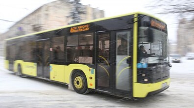 Фото: Станом на 08.00 год в місті курсує 346 автобусів