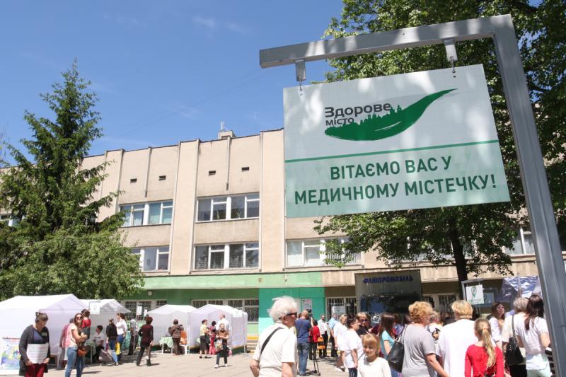 Фото 4: З 29 травня до 12 червня львів&rsquo;яни можуть перевірити своє здоров&rsquo;я просто неба