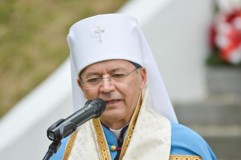 фото Олег Кохан, на фото - Преосвященний владика Євген Попович 