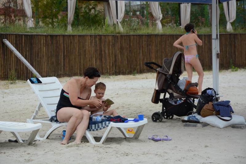 Фото 16: Цього літа безпечно відпочивати і купатись можна у двох озерах в Брюховичах та одному у Винниках