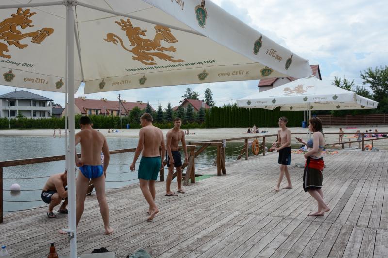 Фото 10: Цього літа безпечно відпочивати і купатись можна у двох озерах в Брюховичах та одному у Винниках