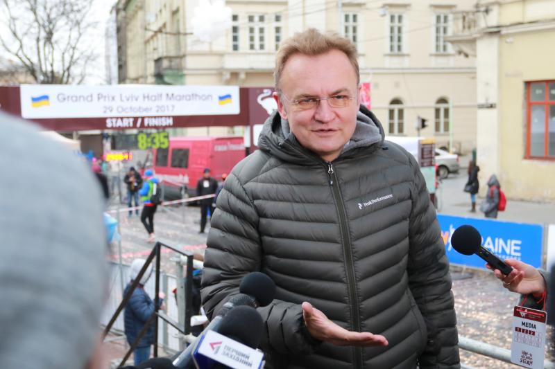 Фото 1: У Львові розпочався масштабний міжнародний півмарафон