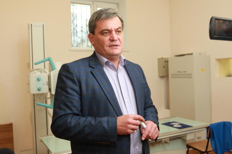 Фото 1: &laquo;Зараз на етапі монтування ще чотири рентген-апарати в закладах охорони здоров&rsquo;я міста Львова&raquo;, - В. Зуб