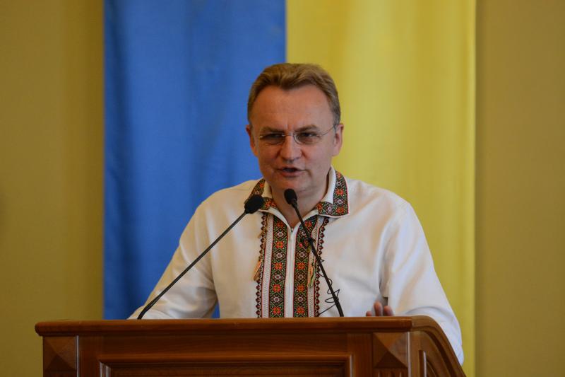 Фото 1: А. Садовий: &laquo;На&nbsp;середину серпня вже відкриємо вул. Личаківську повністю для проїзду автотранспорту&raquo;