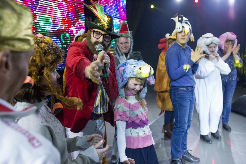Фото 2: До Міжнародного дня людей з інвалідністю у Львові провели інклюзивну вечірку
