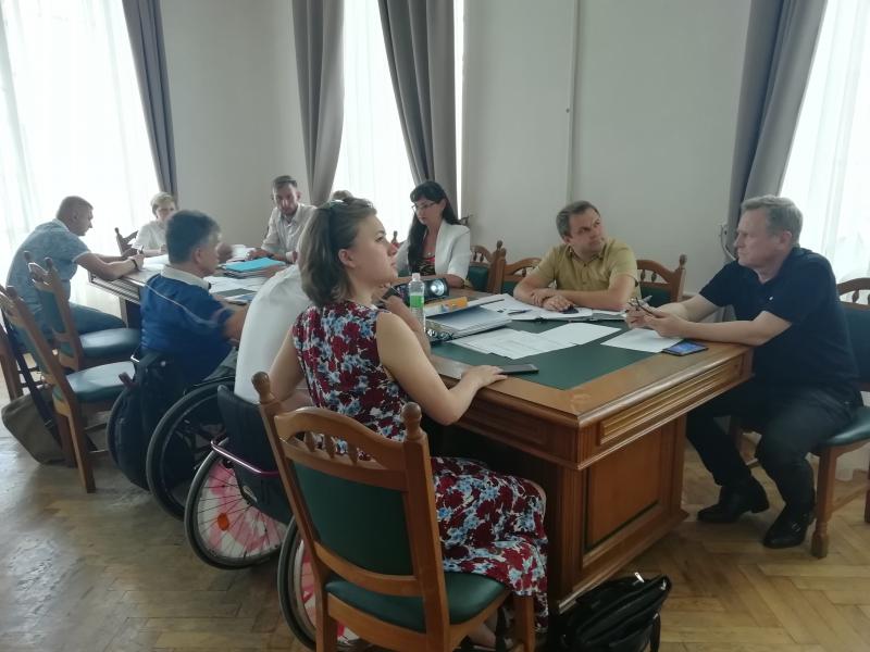 Фото 2: Сьогодні відбулась нарада щодо доступності Львова для маломобільних груп населення