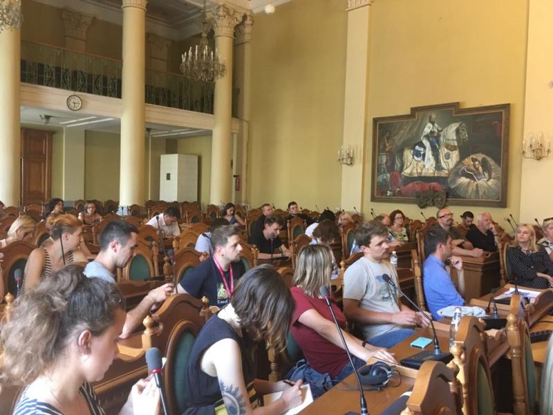 Фото 4: Діячі культури Львова закликали депутатів ЛМР підтримати створення муніципального мистецького простору на&nbsp;пл.&nbsp;Ринок, 42