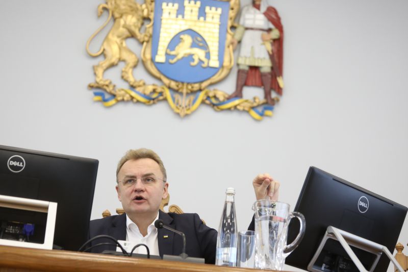 Фото 2: На&nbsp;сесії прийняли рішення про регулювання діяльності МАФів