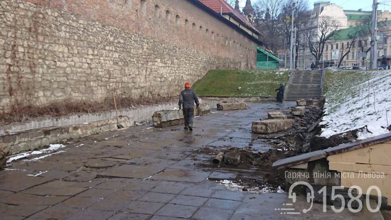 фото з ФБ Гарячої лінії міста