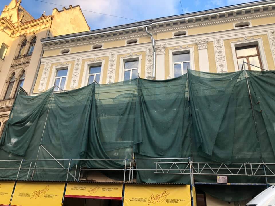 Фото 2: Реставрація будинку на&nbsp;пр.&nbsp;Шевченка, 23 завершується: вартість робіт 7,8 млн грн