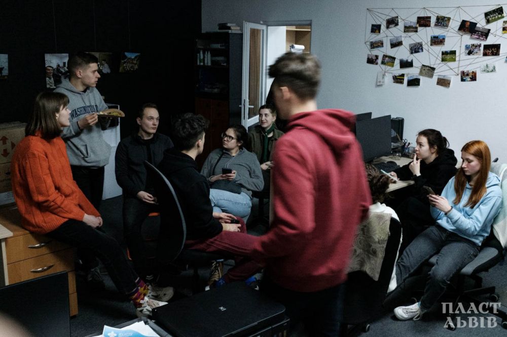 Фото 2: «Першу машину з гуманітарною допомогою ми відправили в обід 24 лютого»: історія волонтерства львівського осередку Пласту