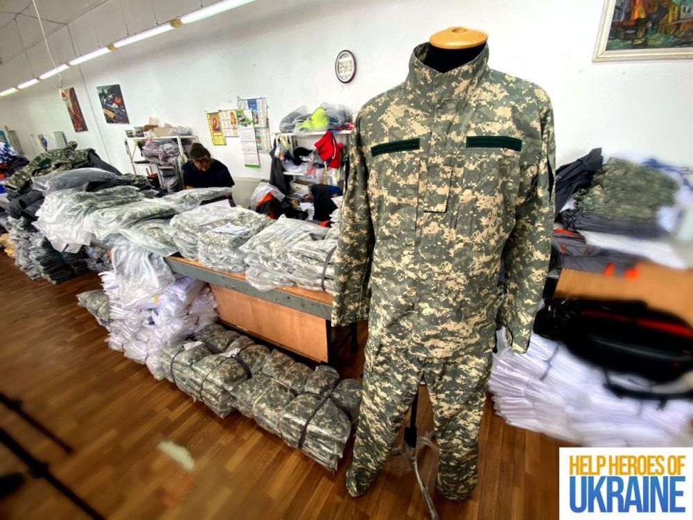 Фото 4: Львову подарували тканини на пів мільйона гривень для пошиття військової форми (відео)