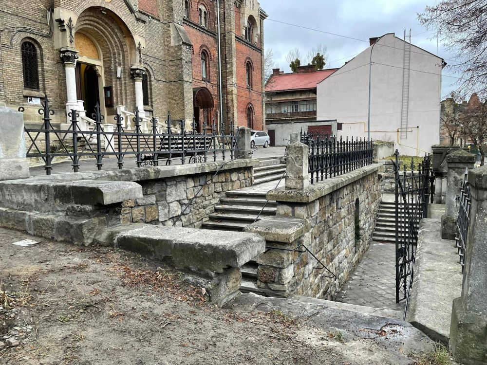 фото з Facebook-сторінки намісника Іоано-Золотоустівського чоловічого монастиря ПЦУ ігумена Кіпріана Лозинського