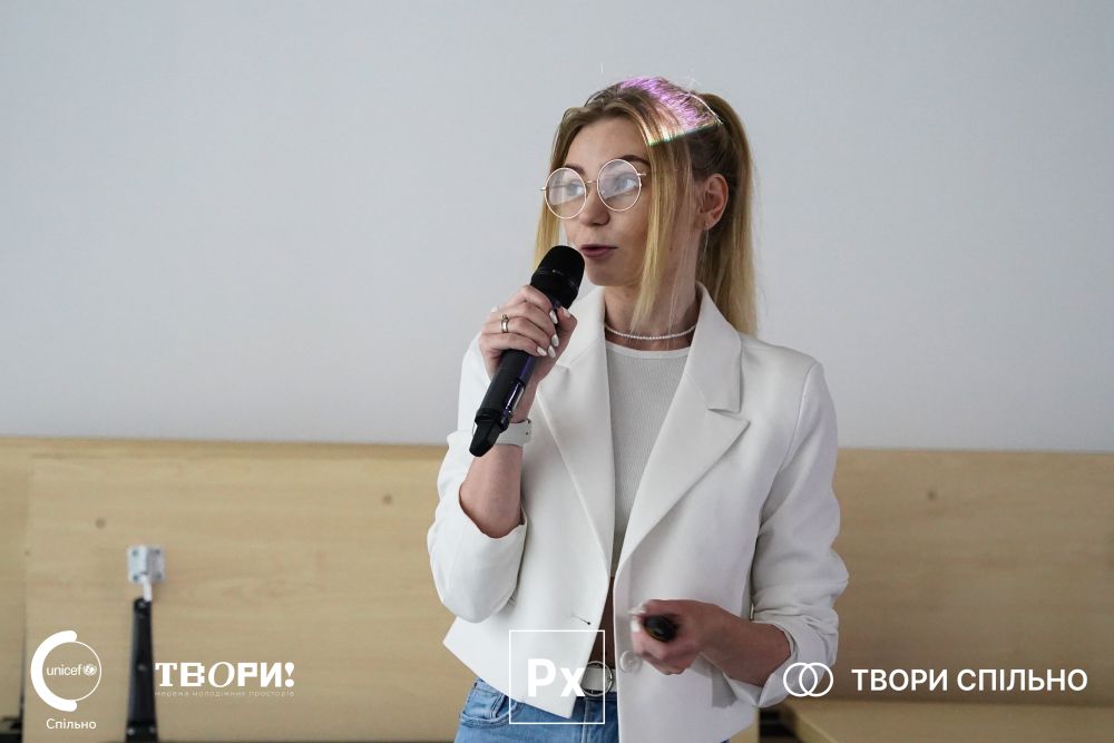 Фото 4: Простору дизайну та медіа Pixlab виповнився рік