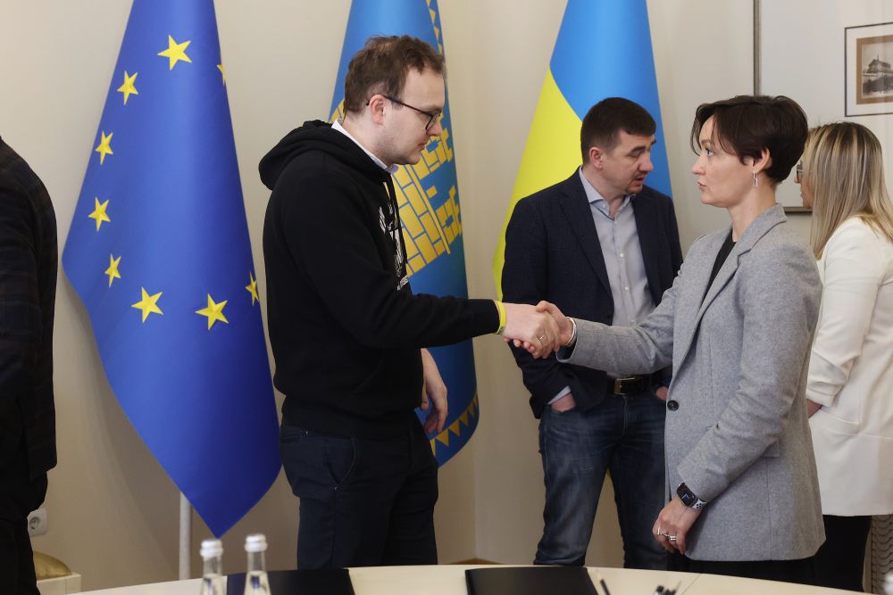 Фото 2: Львівський ІТ Кластер створить Дослідний центр для студентів інженерних спеціальностей (відео)