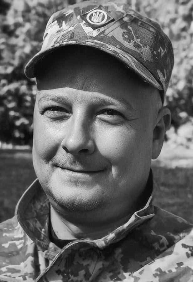 Фото 1: Завтра Львів попрощається з Героєм Павлом Стаховським