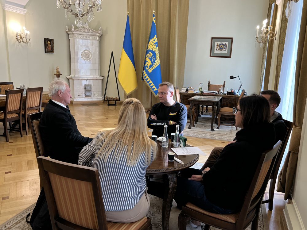 Фото 1: Міський голова Андрій Садовий зустрівся з Віце-президентом Світового Конгресу Українців Латинської Америки