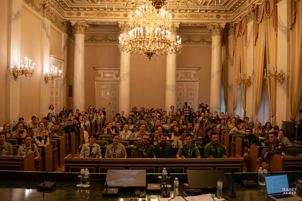 Фото 2: Пластуни обрали нову керівницю осередку Пласту у Львові