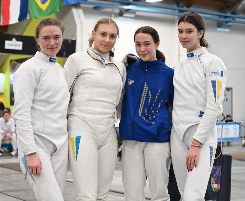 Фото 1: Львів&rsquo;янки стали чемпіонками юніорського Кубка світу з фехтування