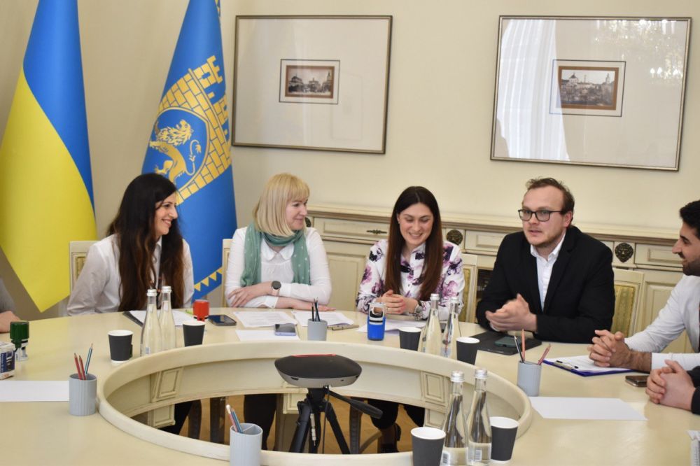 Фото 1: Грантова підтримка до 5 тисяч доларів для підприємців-початківців та релокованого бізнесу