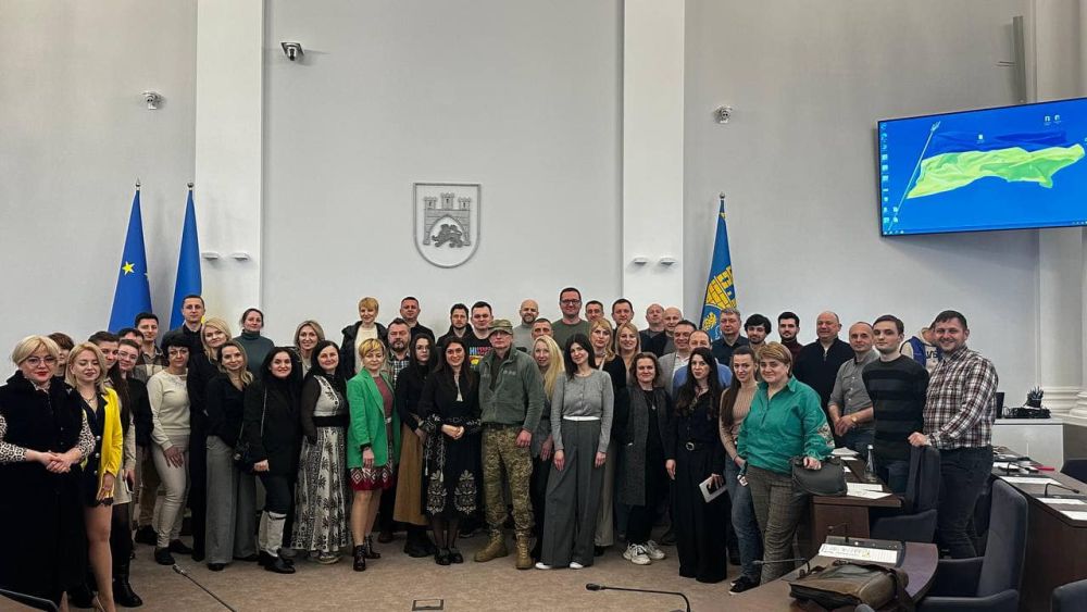 Фото 1: Підприємці та кластери міста дізналися про грантові програми підтримки бізнесу