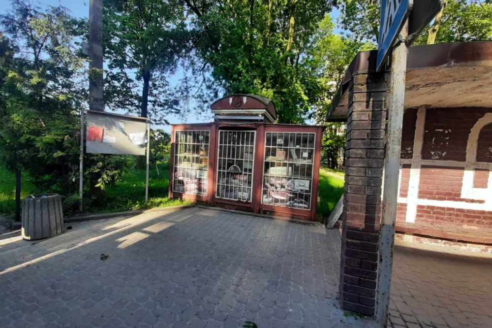 Фото 2: У Дублянах демонтували незаконний МАФ