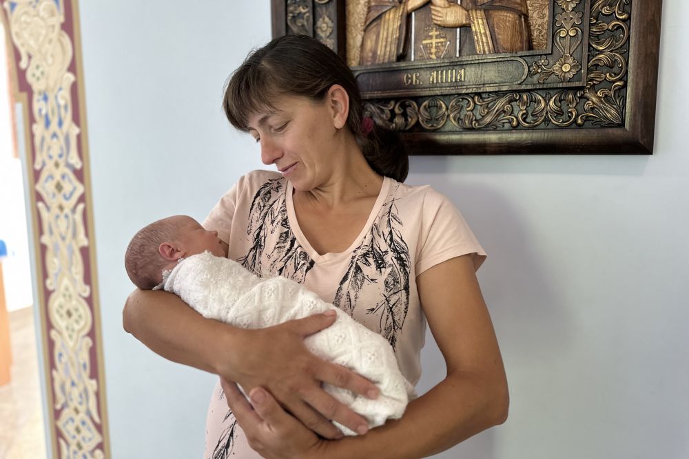 Фото 2: П’ятий кесарів розтин в однієї жінки: львівські медики допомогли з’явитися на світ ще одному хлопчику