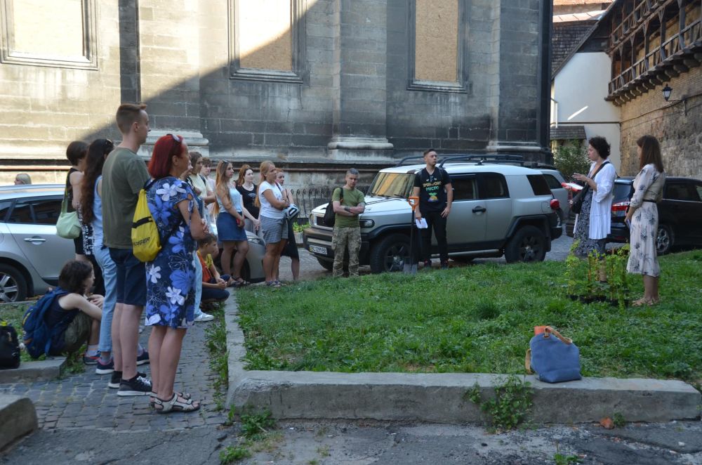 Фото 3: Майстерня міста: у Львові створили &laquo;зелену стіну&raquo; та розвіяли міфи про вертикальне озеленення