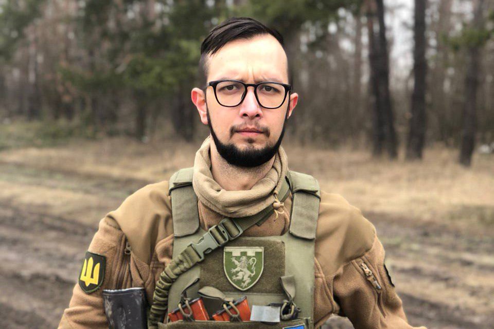 Фото 1: За підтримки міста ветеран заснував Майстерню історій &laquo;Мрієлов&raquo; і видав книжку