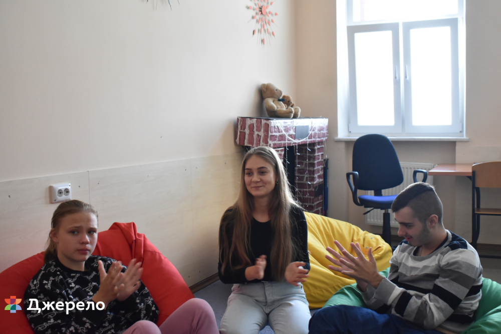 Фото 3: Робота, що стала покликанням: як фахівці «Джерела» допомагають дітям та молоді з інвалідністю