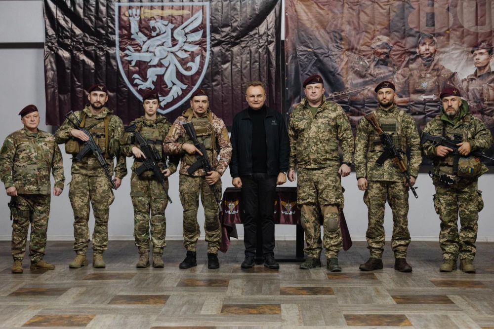 Фото 2: 80 бригада отримала від міста український ударний безпілотник &laquo;Вампір&raquo;