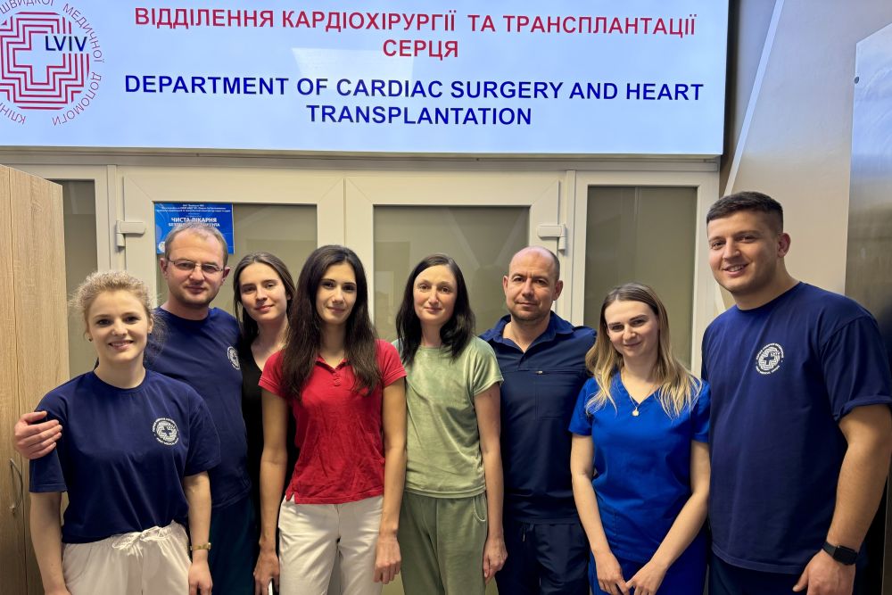 Фото 2: Врятували маму двох дітей: у Львові лікарі пересадили серце 38-річній жінці