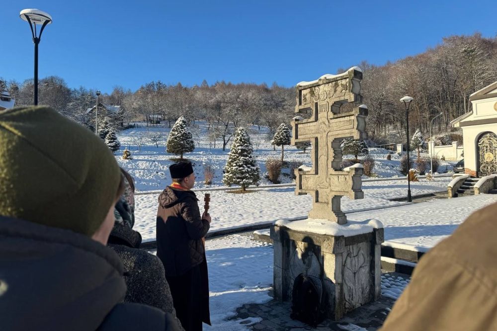 Фото 2: Напередодні Різдва для батьків полеглих Героїв організували подорож до Унева