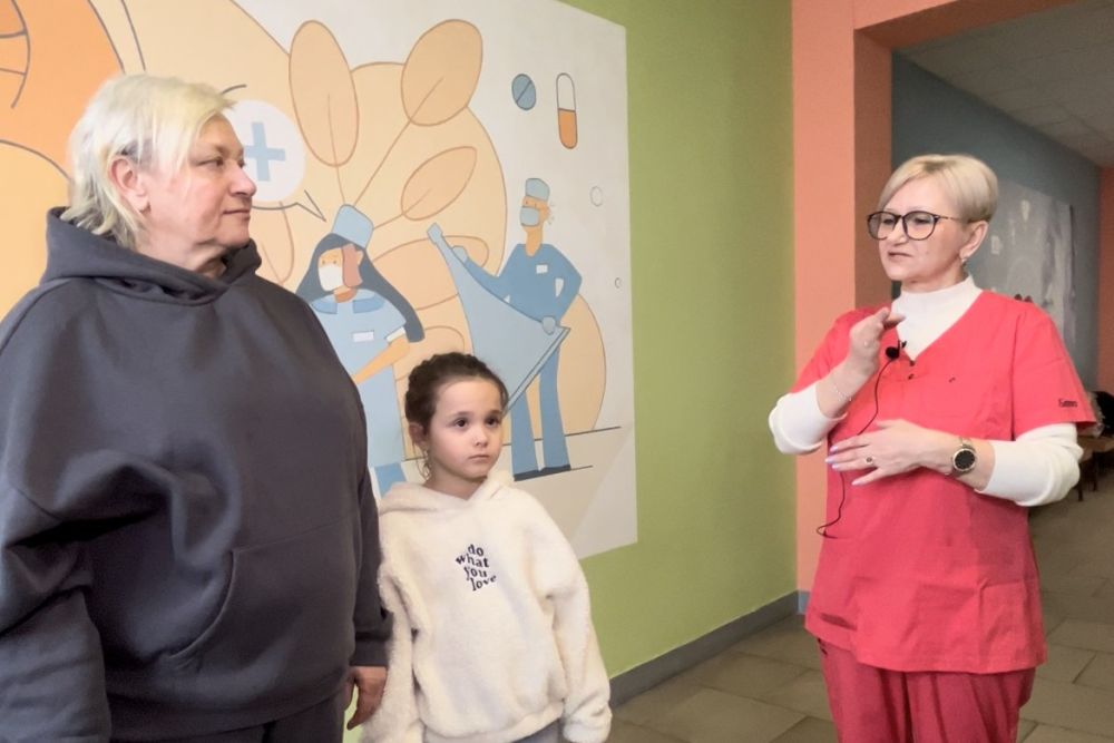 Фото 3: Як унікальний кабінет із перекладачем жестової мови у медзакладі Львова змінює життя людей з вадами слуху