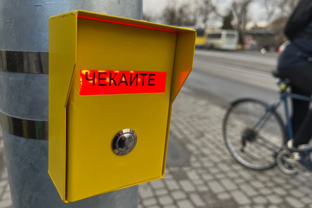 Фото 1: Нові світлофори біля АС-2 на вул. Липинського вже працюють
