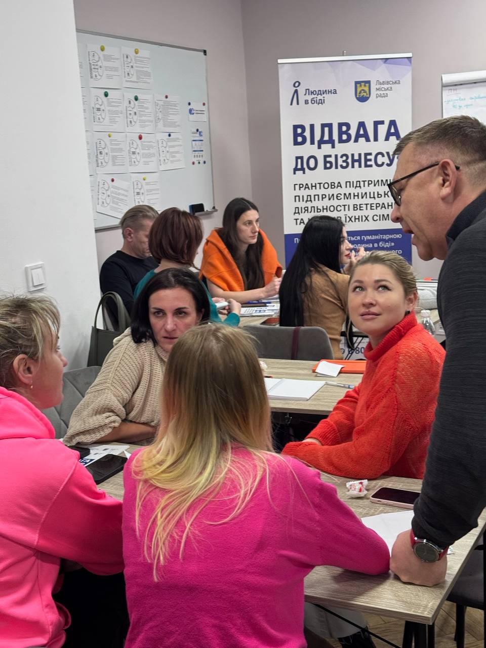 Фото 2: Ветеранів та їх рідних кличуть на безкоштовне бізнес-навчання: як зареєструватись
