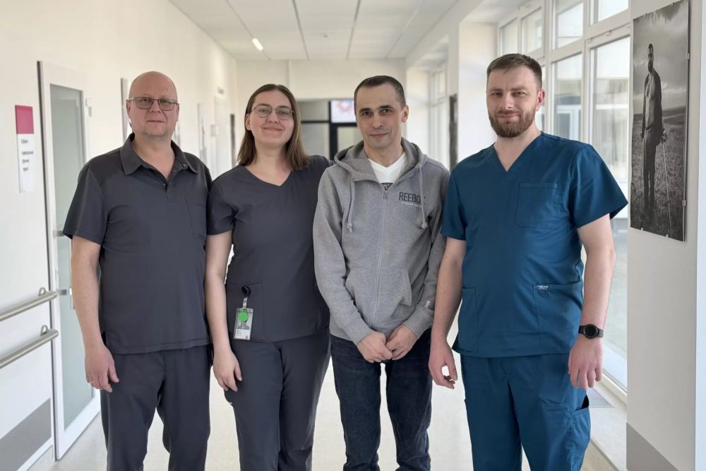 Фото 1: У Львові лікарі під час однієї операції вилікували одразу дві рідкісні недуги у чоловіка