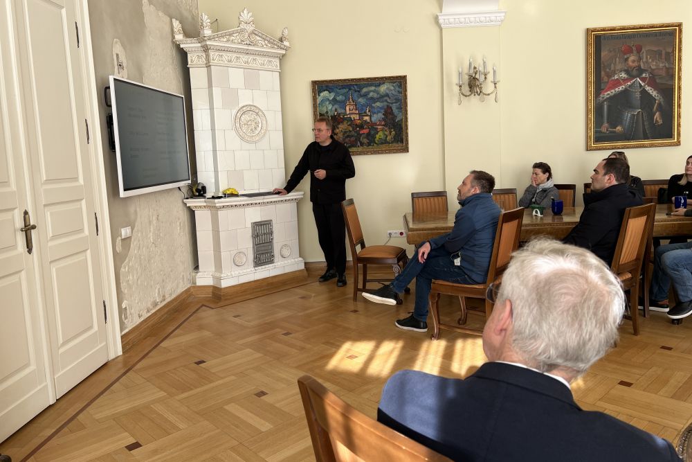Фото 3: Андрій Садовий подякував канадським хірургам за допомогу в лікуванні пацієнтів центру НЕЗЛАМНІ
