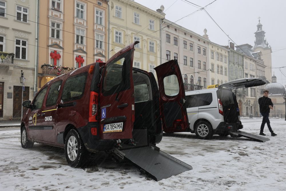 Фото 8: Місто без бар'єрів: як Львів стає доступним