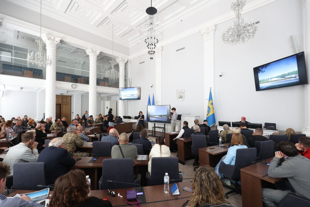 Фото 9: У Львові презентували фінальний проєкт військового Меморіалу Героїв (відео)
