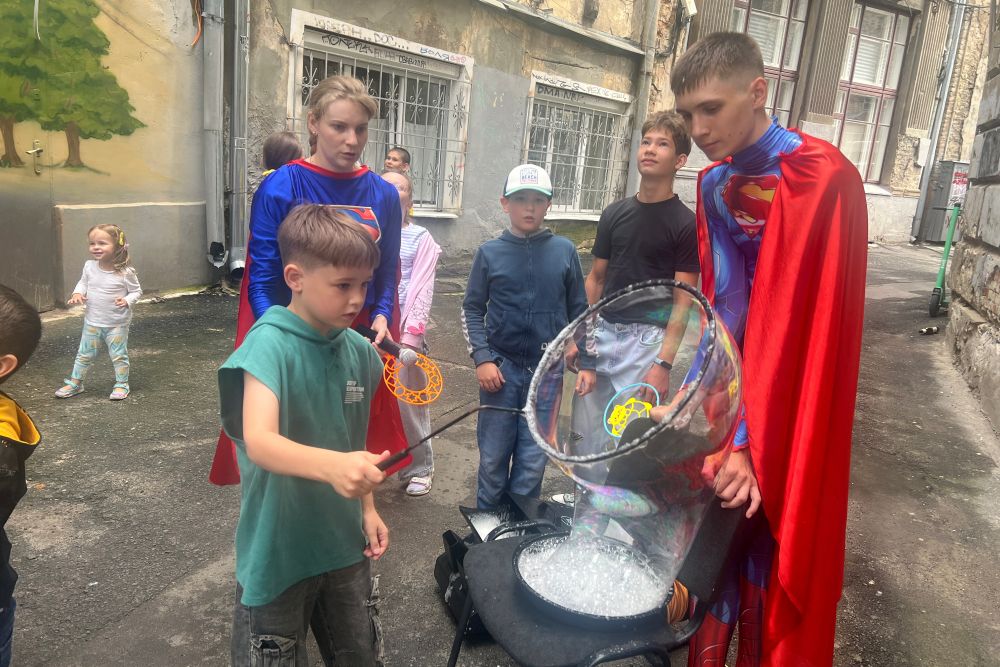 Фото 2: Дарує маріупольцям відчуття дому: у&nbsp;Центрі підтримки переселенців &laquo;Я &ndash; Маріуполь&raquo; відзначили 3‑річчя і&nbsp;подякували Львову за прихисток