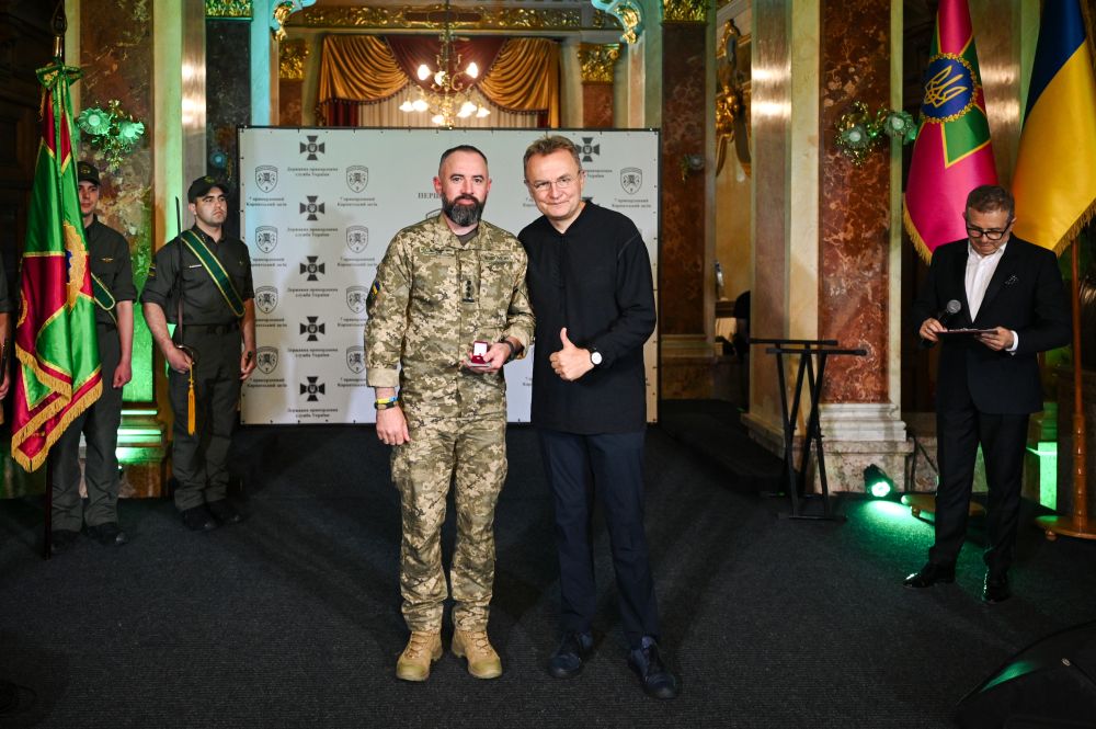 Фото 2: Мер Львова привітав прикордонників комендатури швидкого реагування &laquo;Шквал&raquo; з&nbsp;10-річчя підрозділу