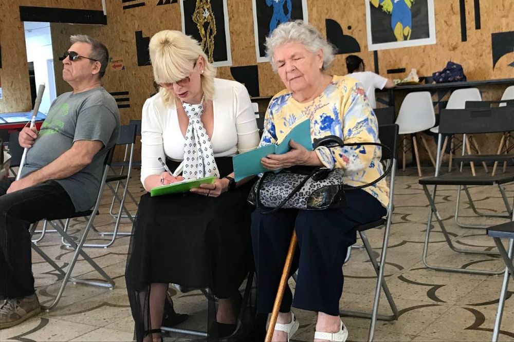 Фото 2: У Львові тривають &laquo;Візити турботи&raquo;: сьогодні працівники соцзахисту спілкувалися з&nbsp;людьми з&nbsp;інвалідністю Франківського району