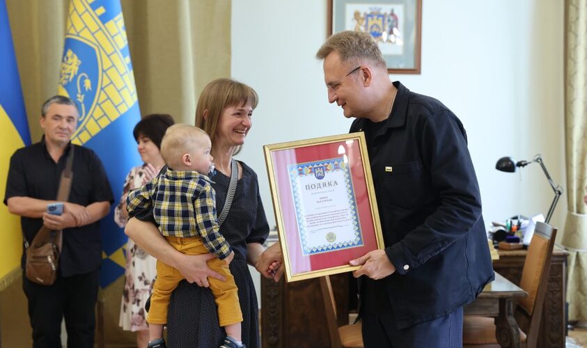 Фото 1: Патронатна сім&rsquo;я &ndash; рятівне коло для дитини у&nbsp;кризі