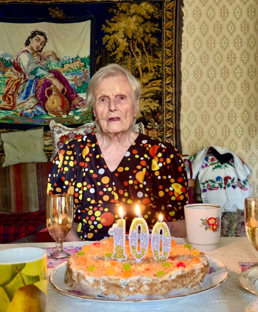 Фото 1: Львів вітає довгожителів: ще дві мешканки відсвяткували своє століття