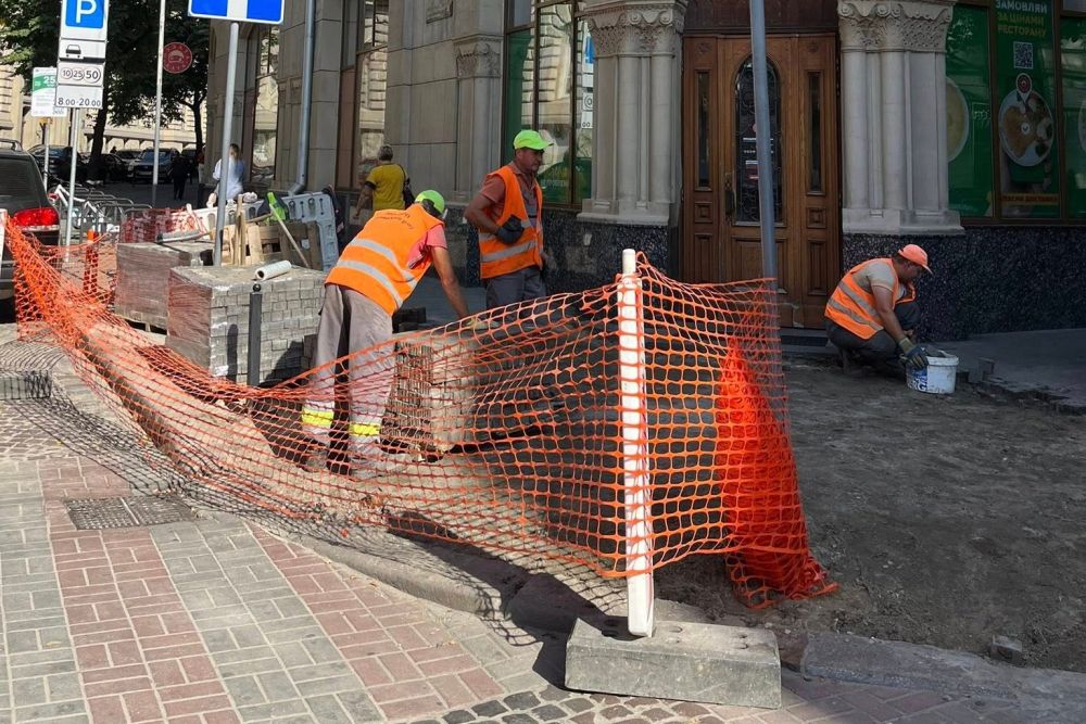 Фото 2: Ісландський бізнесмен і засновник проєкту Ramp Up вперше приїхав до Львова перевірити доступність (відео)