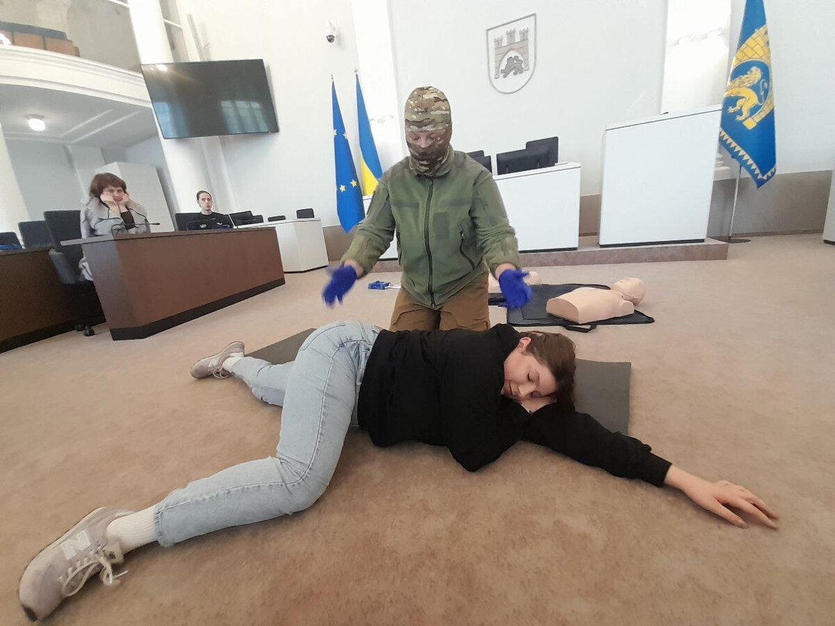 Фото 4: Для львів&rsquo;ян провели безкоштовні навчання з&nbsp;домедичної допомоги