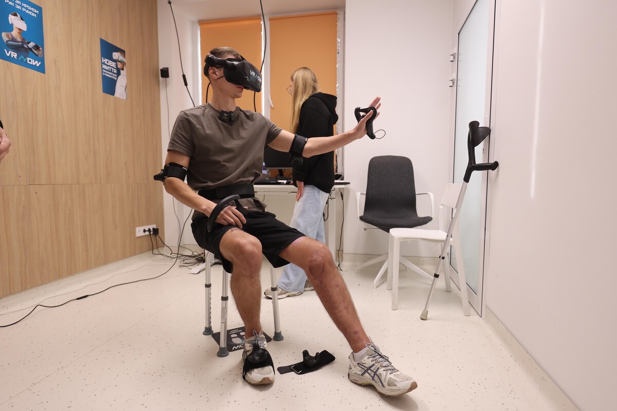 Фото 1: У Львові встановили перший VR-тренажер VRNOW для боротьби з&nbsp;фантомним болем