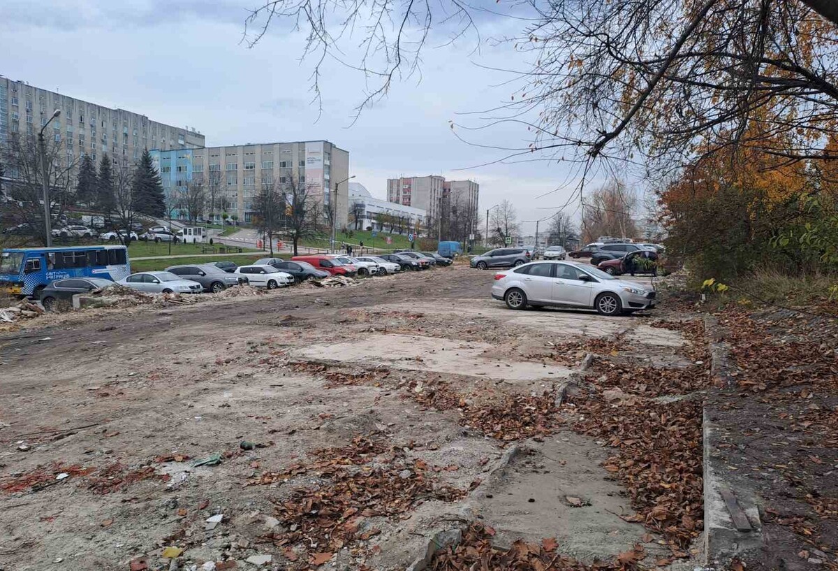 Вул. Миколайчука, звідки забрали МАФи.