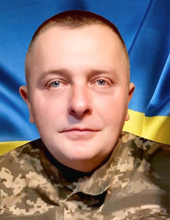 Фото 1: Завтра Львів попрощається із захисником Миколою Боднарчуком